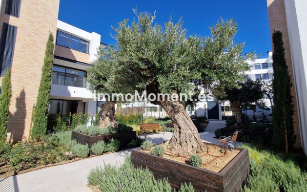 Reventa - Apartamento - Estepona  - Estepona Centro