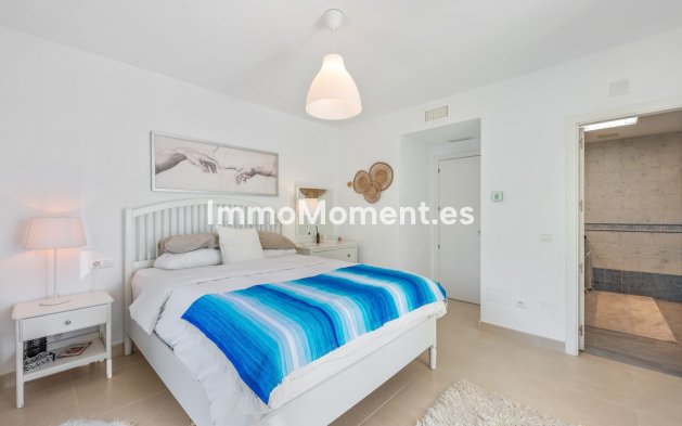 Resale - Detached villa - Marbella - Hacienda Las Chapas
