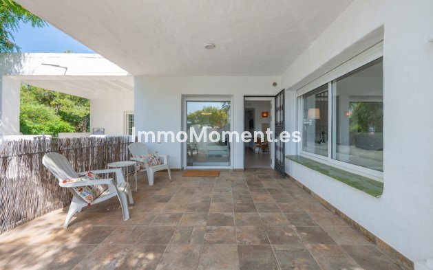 Resale - Detached villa - Marbella - Hacienda Las Chapas