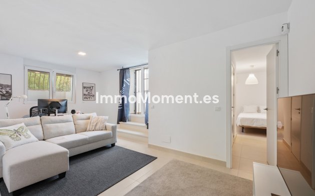 Resale - Detached villa - Marbella - Hacienda Las Chapas