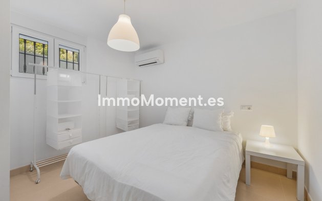 Resale - Detached villa - Marbella - Hacienda Las Chapas