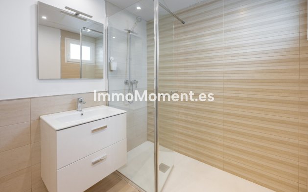 Resale - Detached villa - Marbella - Hacienda Las Chapas