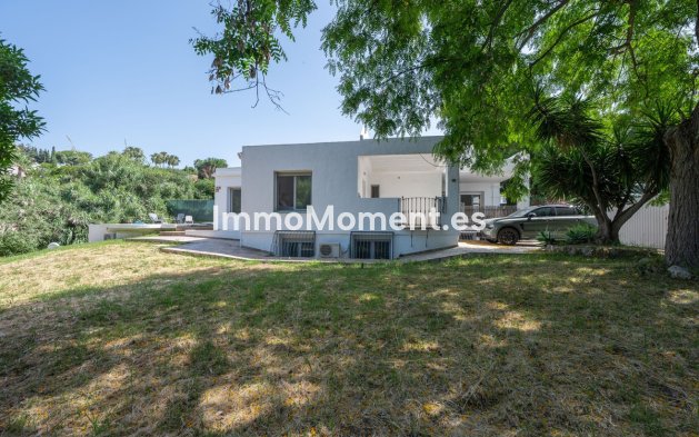 Resale - Detached villa - Marbella - Hacienda Las Chapas