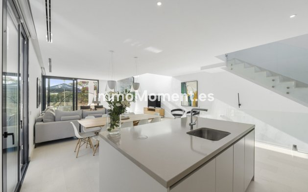 Wiederverkauf - Freistehende Villa - Marbella - Cabopino