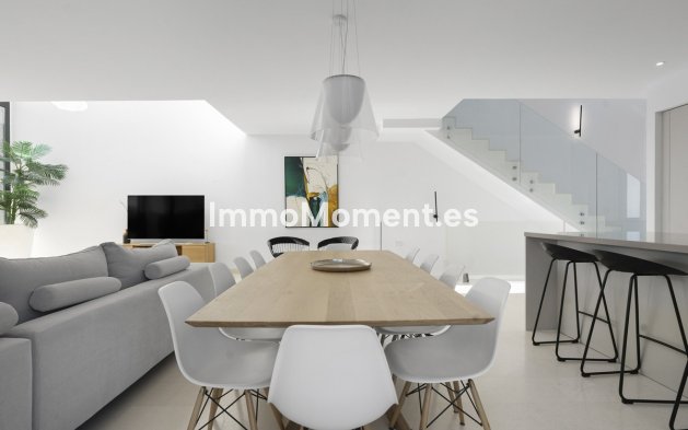 Wiederverkauf - Freistehende Villa - Marbella - Cabopino