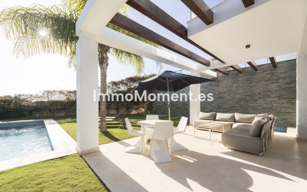 Wiederverkauf - Freistehende Villa - Marbella - Cabopino