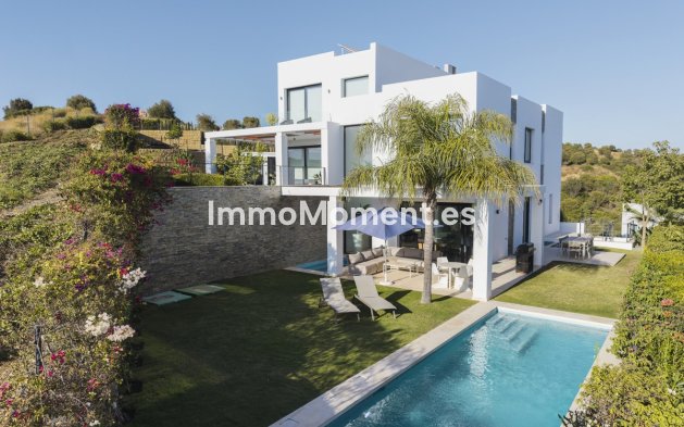 Wiederverkauf - Freistehende Villa - Marbella - Cabopino