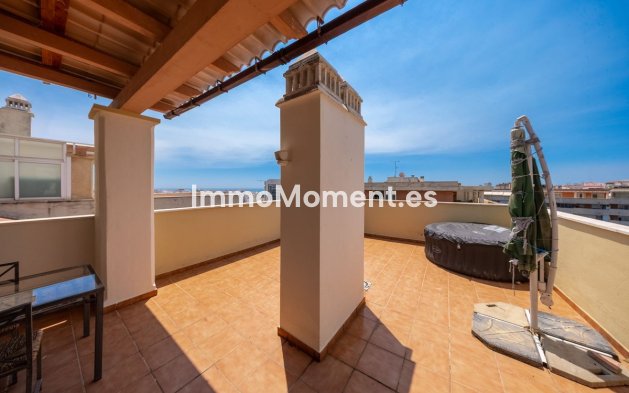 Revente - Appartement - Estepona  - Estepona Centro
