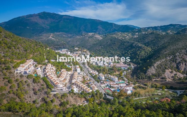 Reventa - Apartamento - Benahavís - Benahavís Centro
