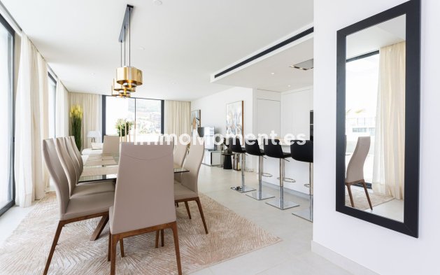 Resale - Apartment - Fuengirola - Fuengirola Centro