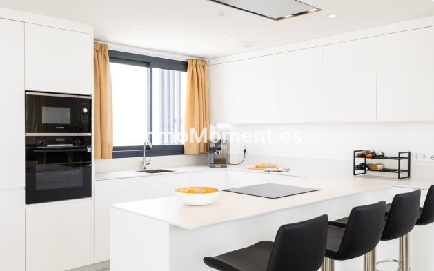 Resale - Apartment - Fuengirola - Fuengirola Centro