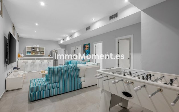 Resale - Detached villa - Orihuela - Villamartín