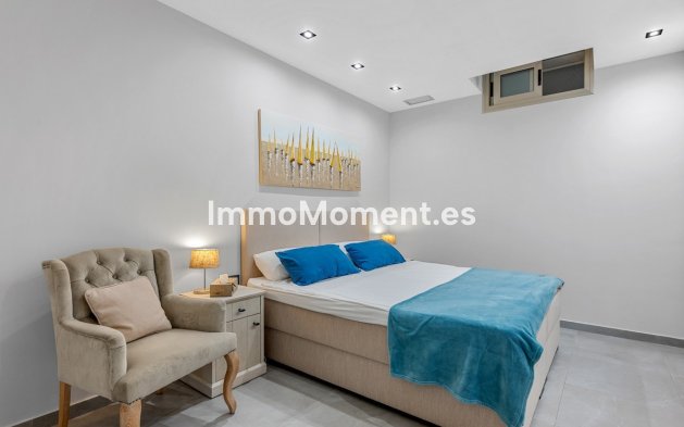 Resale - Detached villa - Orihuela - Villamartín