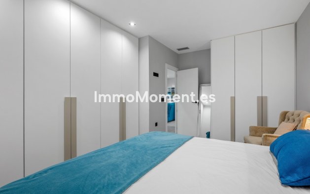 Resale - Detached villa - Orihuela - Villamartín