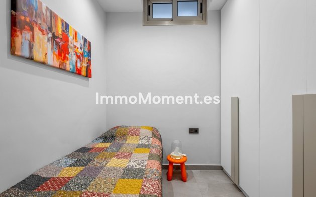 Resale - Detached villa - Orihuela - Villamartín