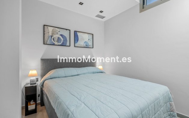 Resale - Detached villa - Orihuela - Villamartín