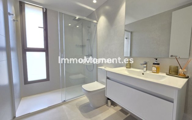 Revente - Appartement - Estepona  - Selwo