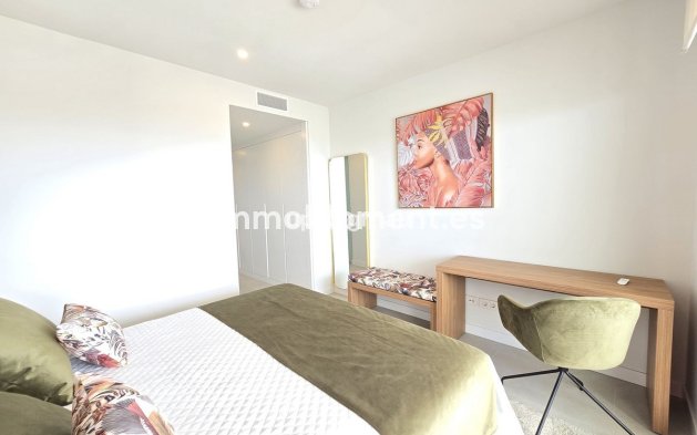 Revente - Appartement - Estepona  - Selwo