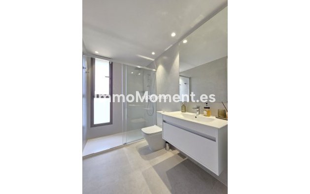 Revente - Appartement - Estepona  - Selwo