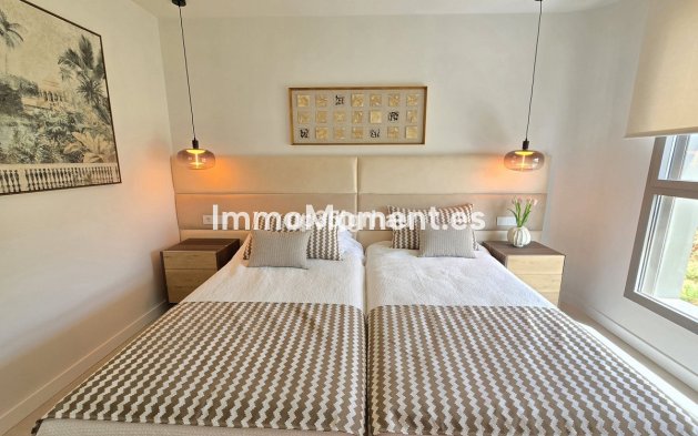 Revente - Appartement - Estepona  - Selwo