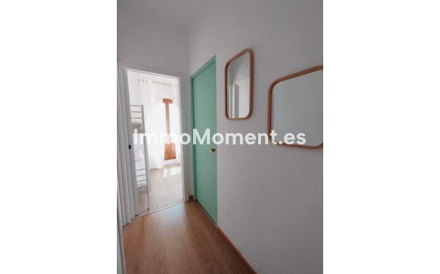 Bestaande woning - Vrijstaande villa - Estepona  - Estepona Centro