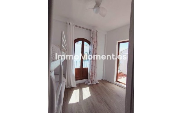 Bestaande woning - Vrijstaande villa - Estepona  - Estepona Centro