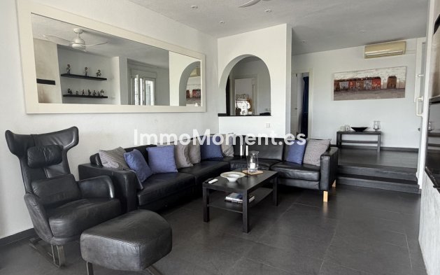 Bestaande woning - Vrijstaande villa - Manilva - La Duquesa