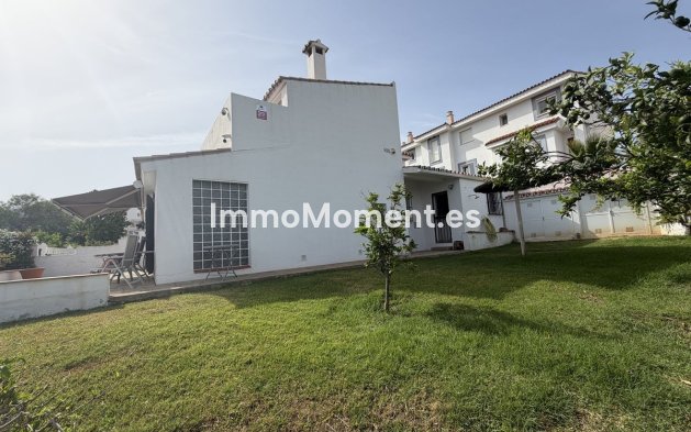Bestaande woning - Vrijstaande villa - Manilva - La Duquesa