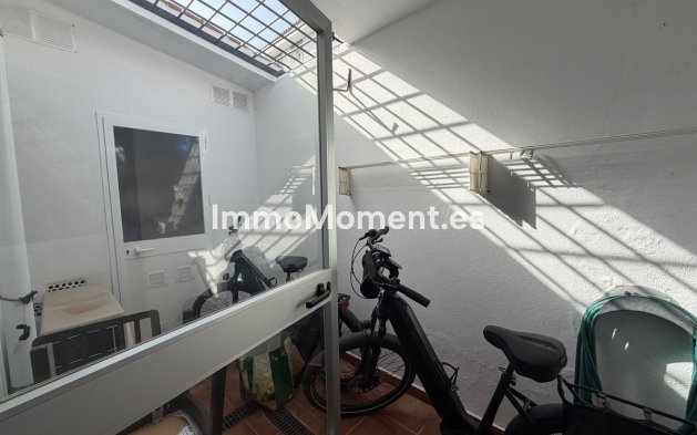 Bestaande woning - Vrijstaande villa - Manilva - La Duquesa