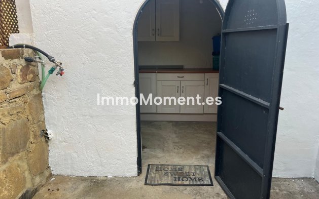 Bestaande woning - Landhuis - Binnenland  - Alora