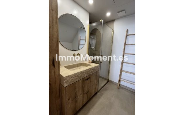 Revente - Appartement - Estepona  - Estepona Centro