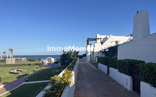 Revente - Appartement - Estepona  - Estepona Centro