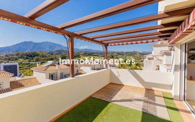 Resale - Apartment - Estepona - Estepona Centro