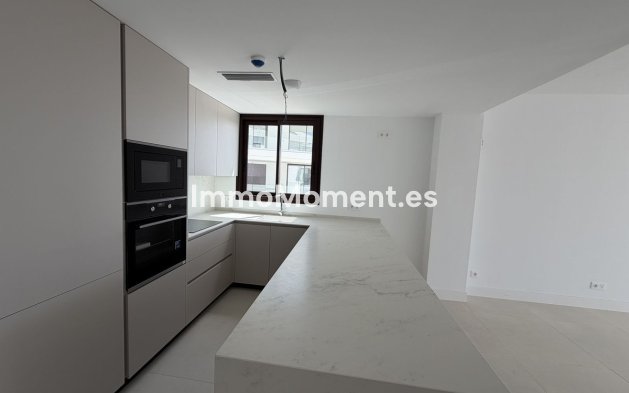 Resale - Apartment - Fuengirola - Fuengirola Centro