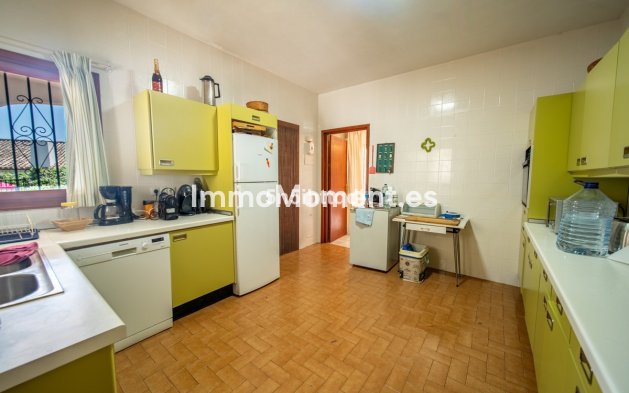 Resale - Detached villa - Marbella - The Golden Mile