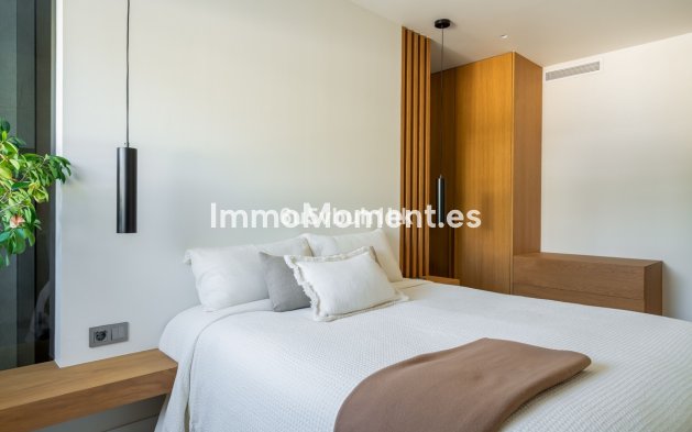 Wiederverkauf - Reihenhaus - Marbella - Nueva Andalucía