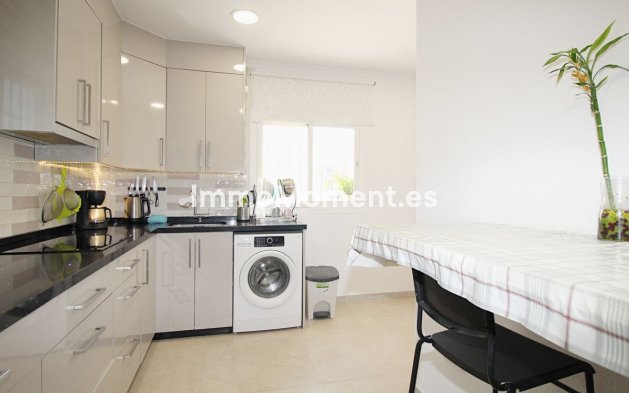Bestaande woning - Vrijstaande villa - Binnenland  - Coín
