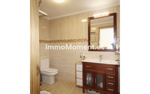 Bestaande woning - Vrijstaande villa - Binnenland  - Coín