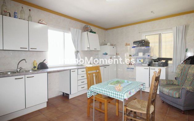 Bestaande woning - Vrijstaande villa - Binnenland  - Coín