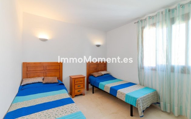 Resale - Apartment - Torrevieja - Torrevieja Centro