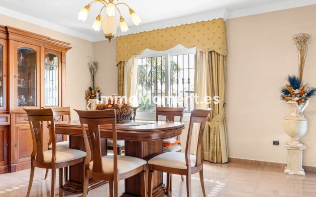 Resale - Detached villa - Benalmadena - Torrequebrada