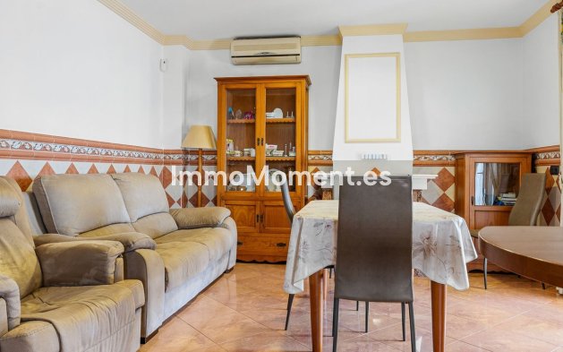 Resale - Detached villa - Benalmadena - Torrequebrada