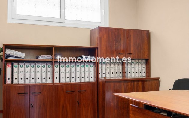 Resale - Detached villa - Benalmadena - Torrequebrada