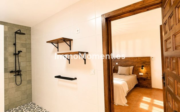 Reventa - Casa de campo - Interior  - Coín