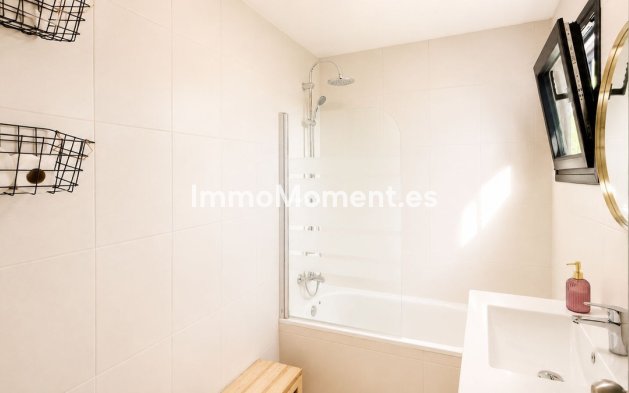 Reventa - Casa de campo - Interior  - Coín