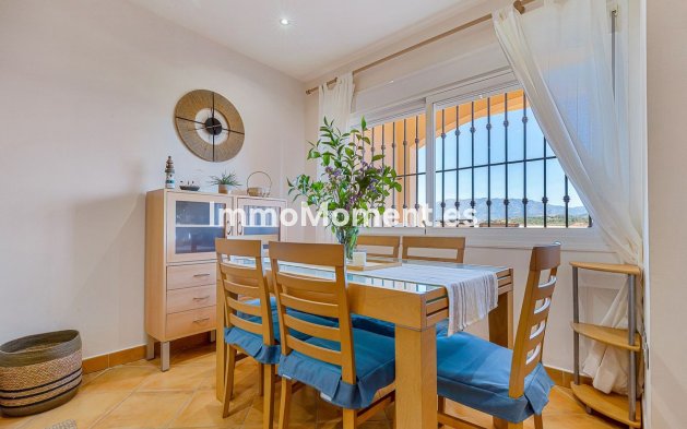 Resale - Apartment - Mijas - La Cala de Mijas