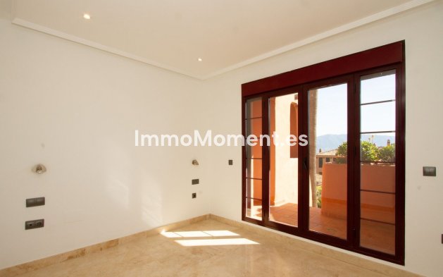 Reventa - Apartamento - Marbella - La Mairena