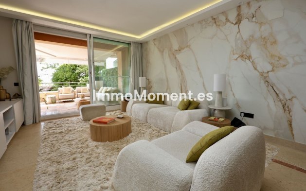 Revente - Appartement - Marbella - Nueva Andalucía