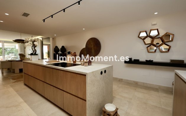 Revente - Appartement - Marbella - Nueva Andalucía