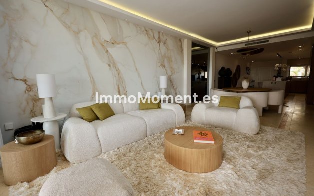 Revente - Appartement - Marbella - Nueva Andalucía